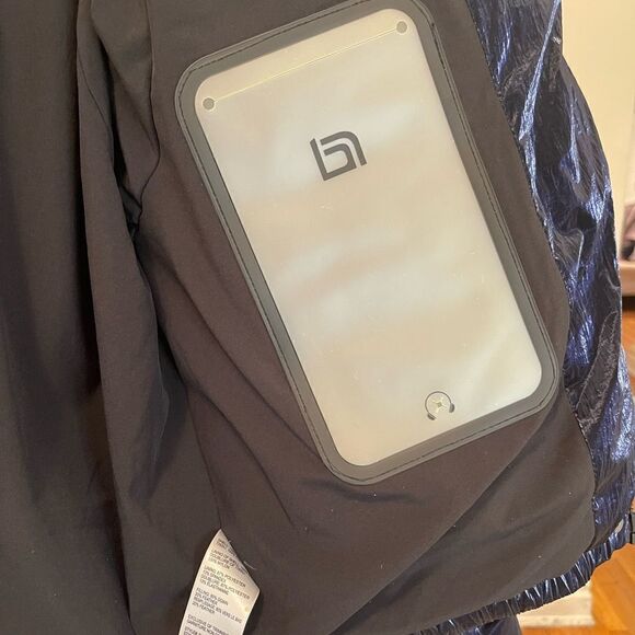 Blanc Noir Navy Reflective Puffer Jacket - Picture 8 of 12